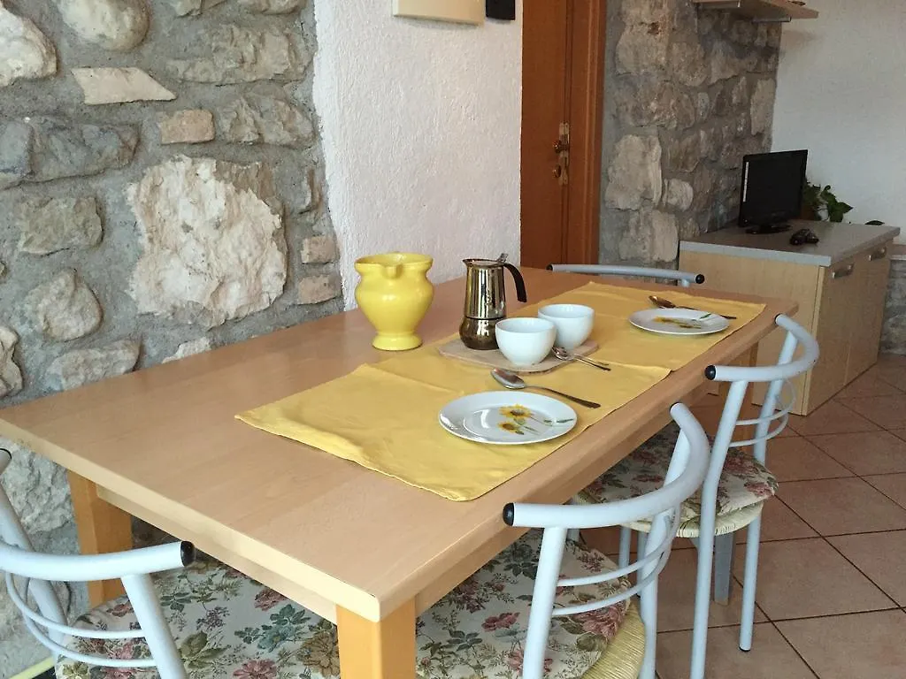 Casa Margherita Brenzone sul Garda Apartmán