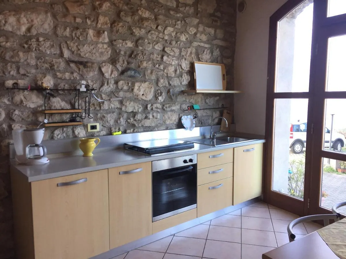 Casa Margherita Brenzone sul Garda Włochy