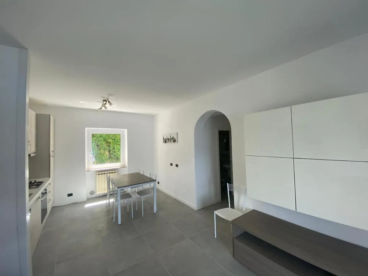 Casa Margherita Brenzone sul Garda 0*,  Włochy